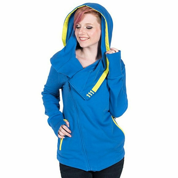 *DONATED* Fallout Vault 111 Hoodie - Picture 1 of 6